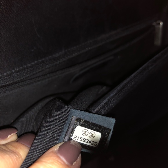 Chanel Le Boy Bag blk calf skin boy bag authentic - Picture 3 of 9